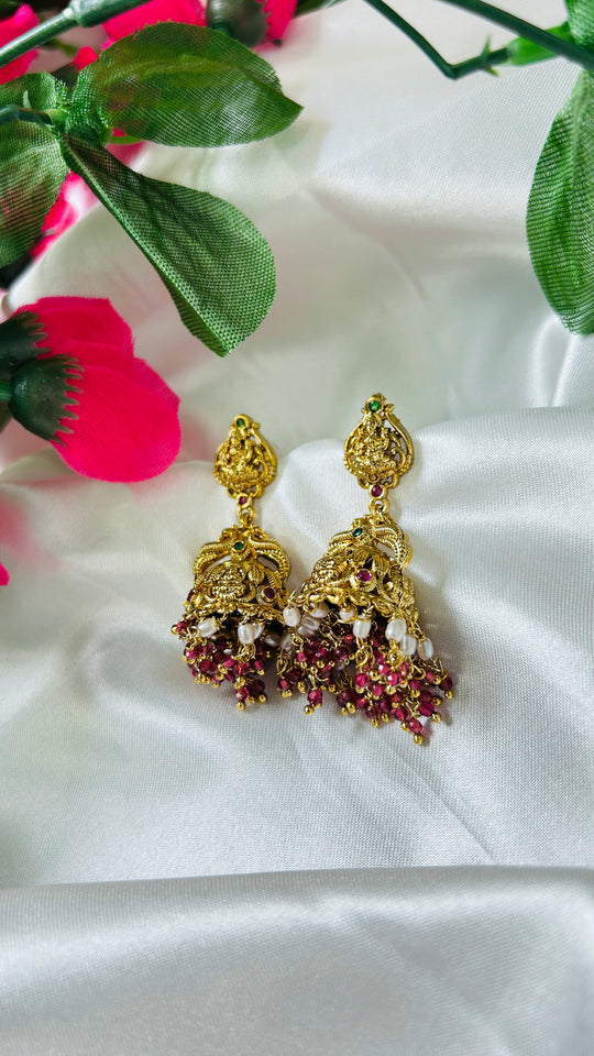 🌟 Traditional & Trendy Jumkas Collection